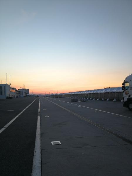 Circuit automobile à GREZ-EN-BOUERE  | SLM - SUN LIGHT MUSIC