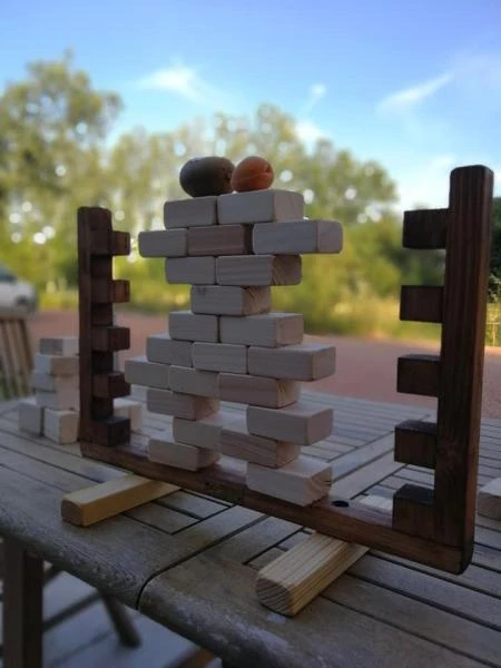 Location de jeux en bois bird à GREZ-EN-BOUERE