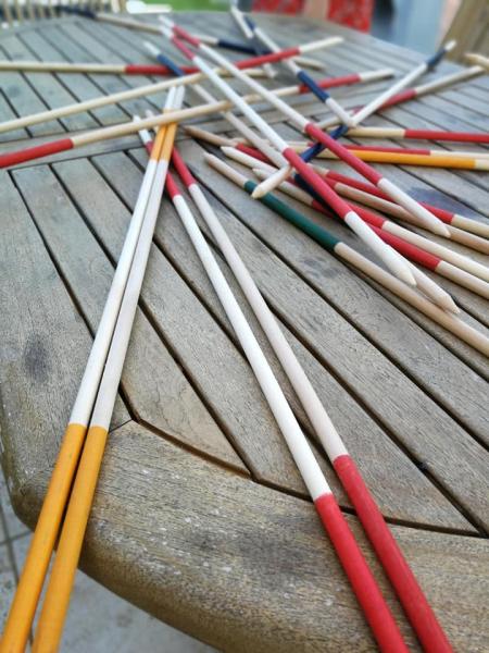 Location de jeux en bois mikado-geant à Guécélard
