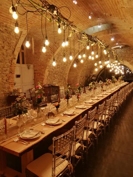 Location de mobilier à GREZ-EN-BOUERE