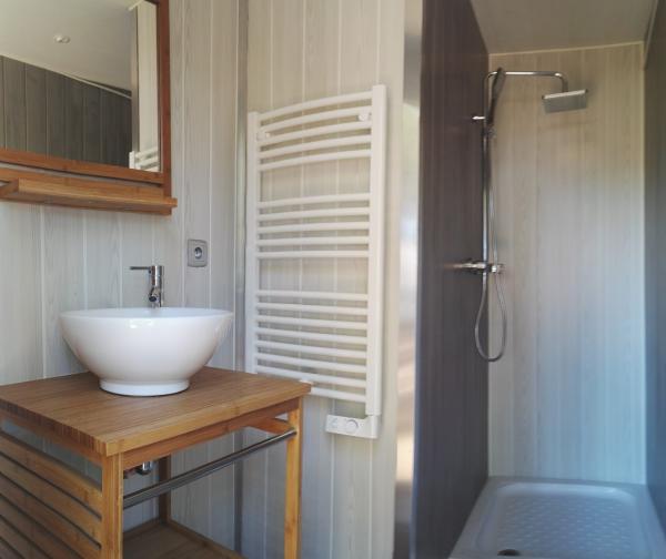Location de semi-chambre à Guécélard