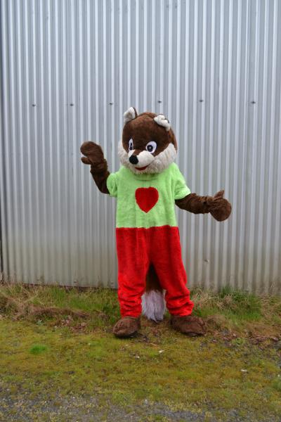 Peluches géantes à GREZ-EN-BOUERE| SLM - SUN LIGHT MUSIC